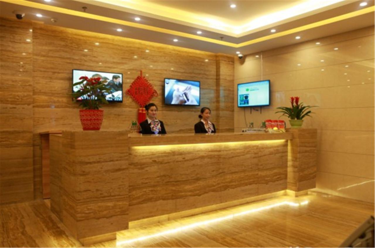 Greentree Inn Shanghai Hongqiao Hub Cao'An Road Huajiang Branch Road Express Hotel Jiading Exteriör bild